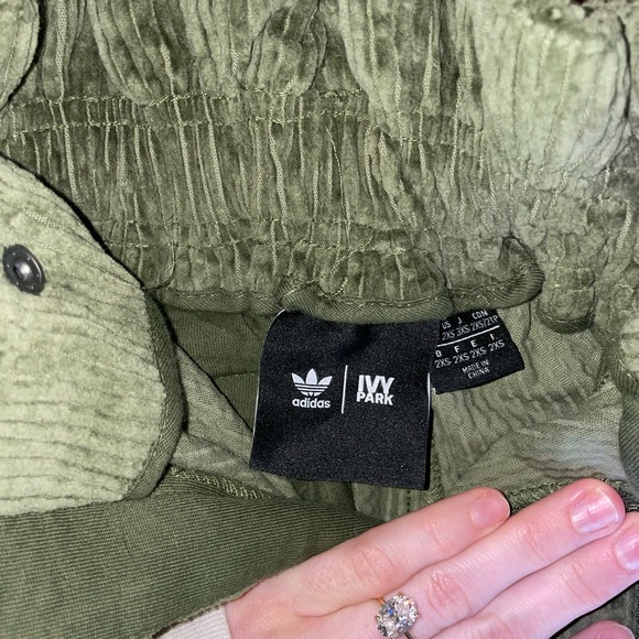 Ivy Park x Adidas Corduroy Zipper Pants size 2XS (fit like XS) - Picture 3 of 7